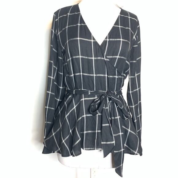 NWT Loft windowpane peplum wrap top - Picture 2 of 8